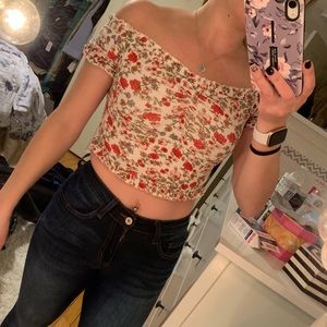 Forever 21 cropped floral top